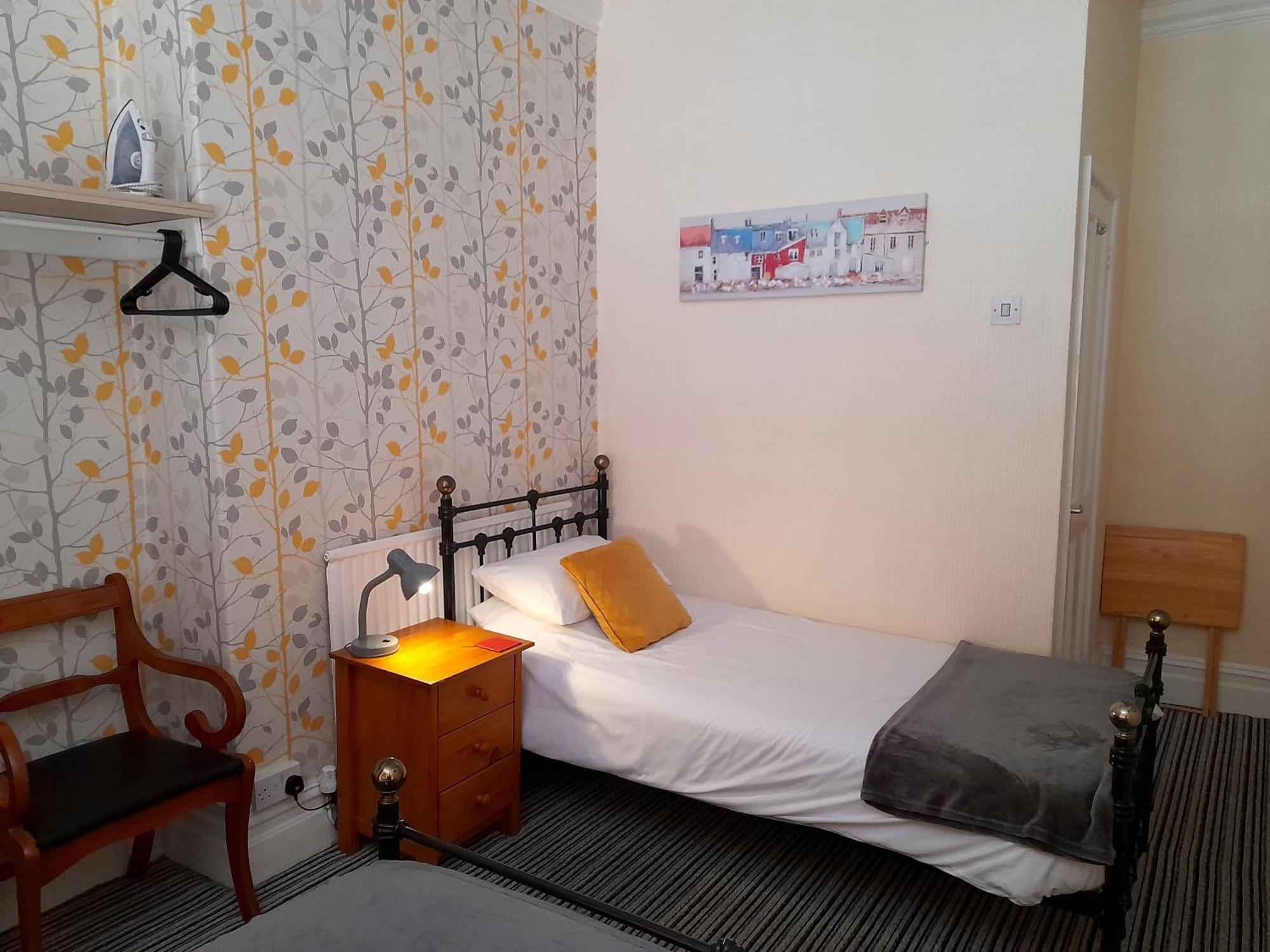 בלקפול Phoenix Guest House חדר תמונה