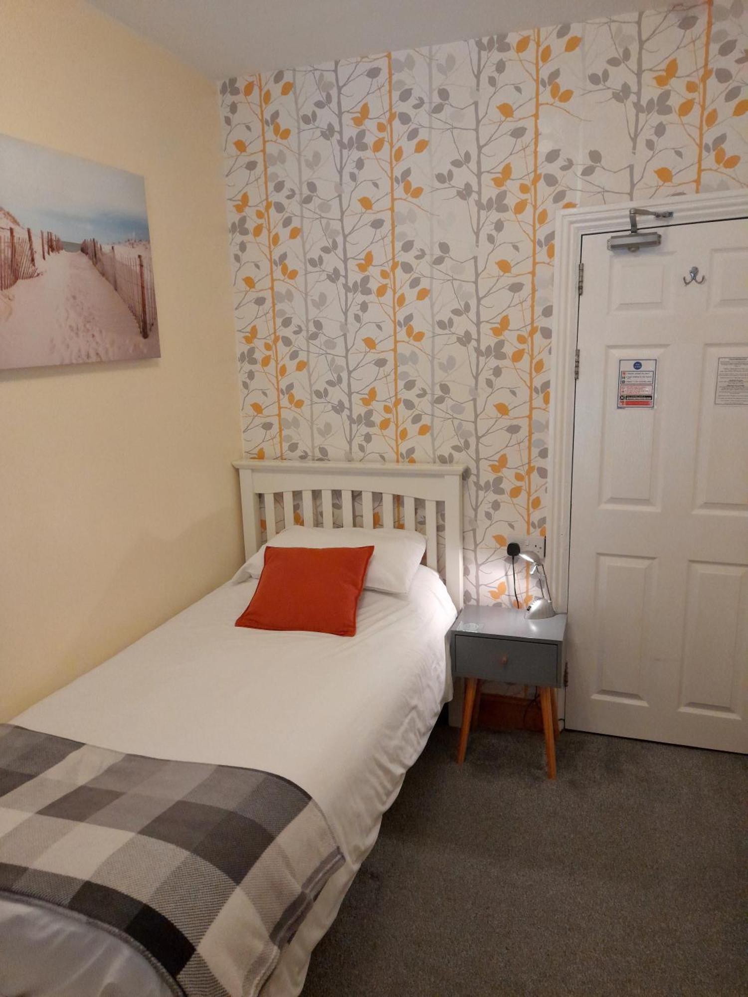 בלקפול Phoenix Guest House מראה חיצוני תמונה